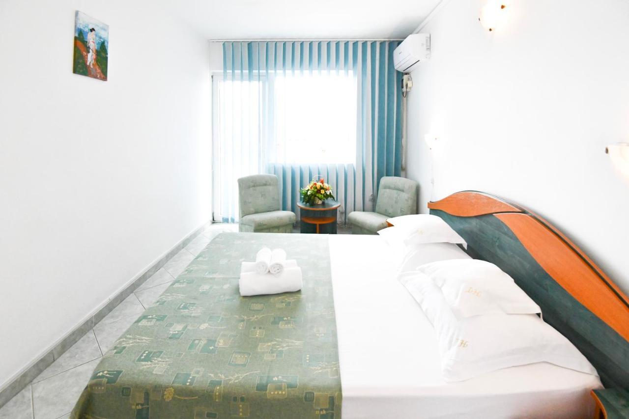 Complex Tismana 3* All Inclusive Jupiter Eksteriør billede