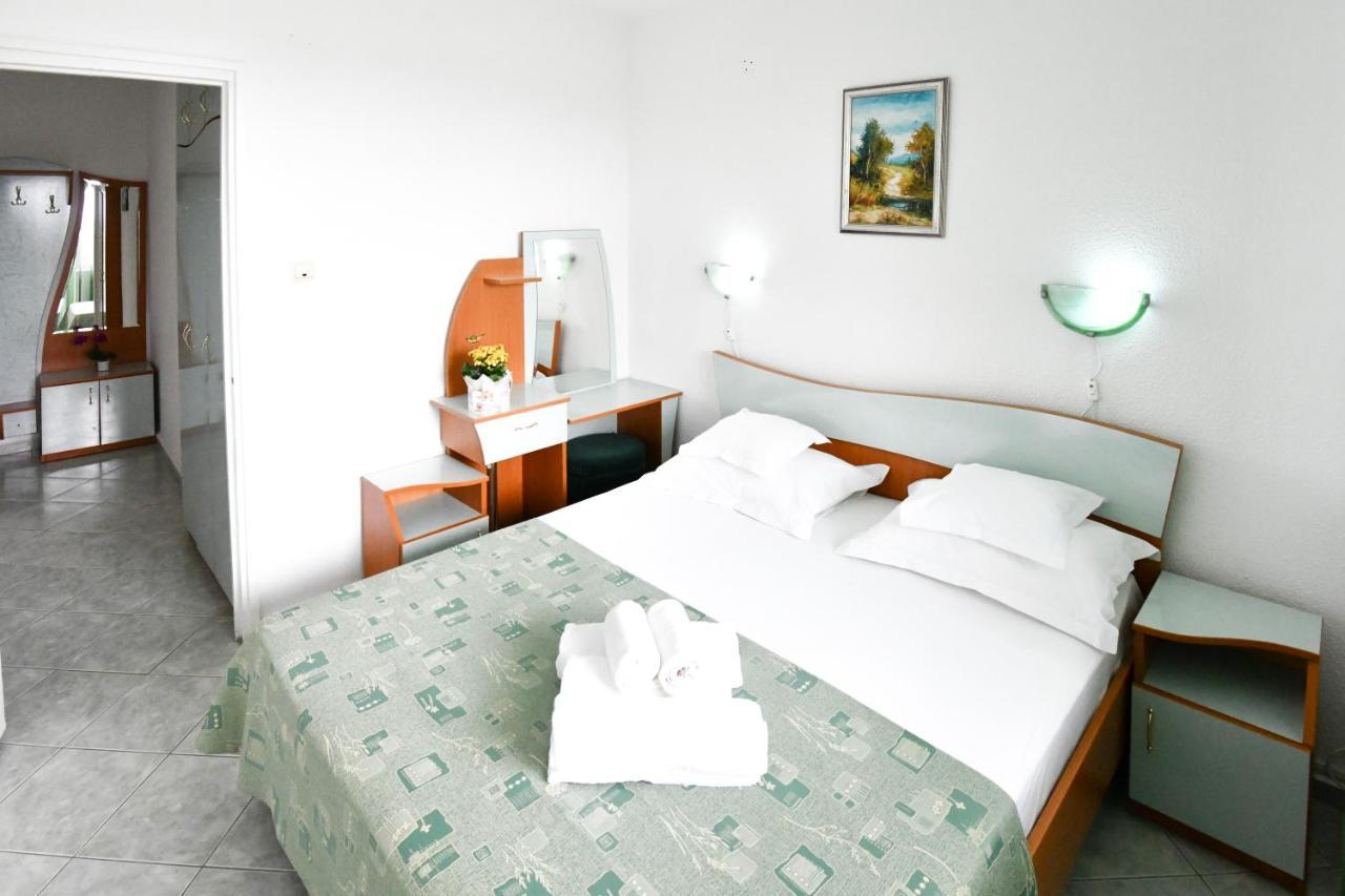 Complex Tismana 3* All Inclusive Jupiter Eksteriør billede