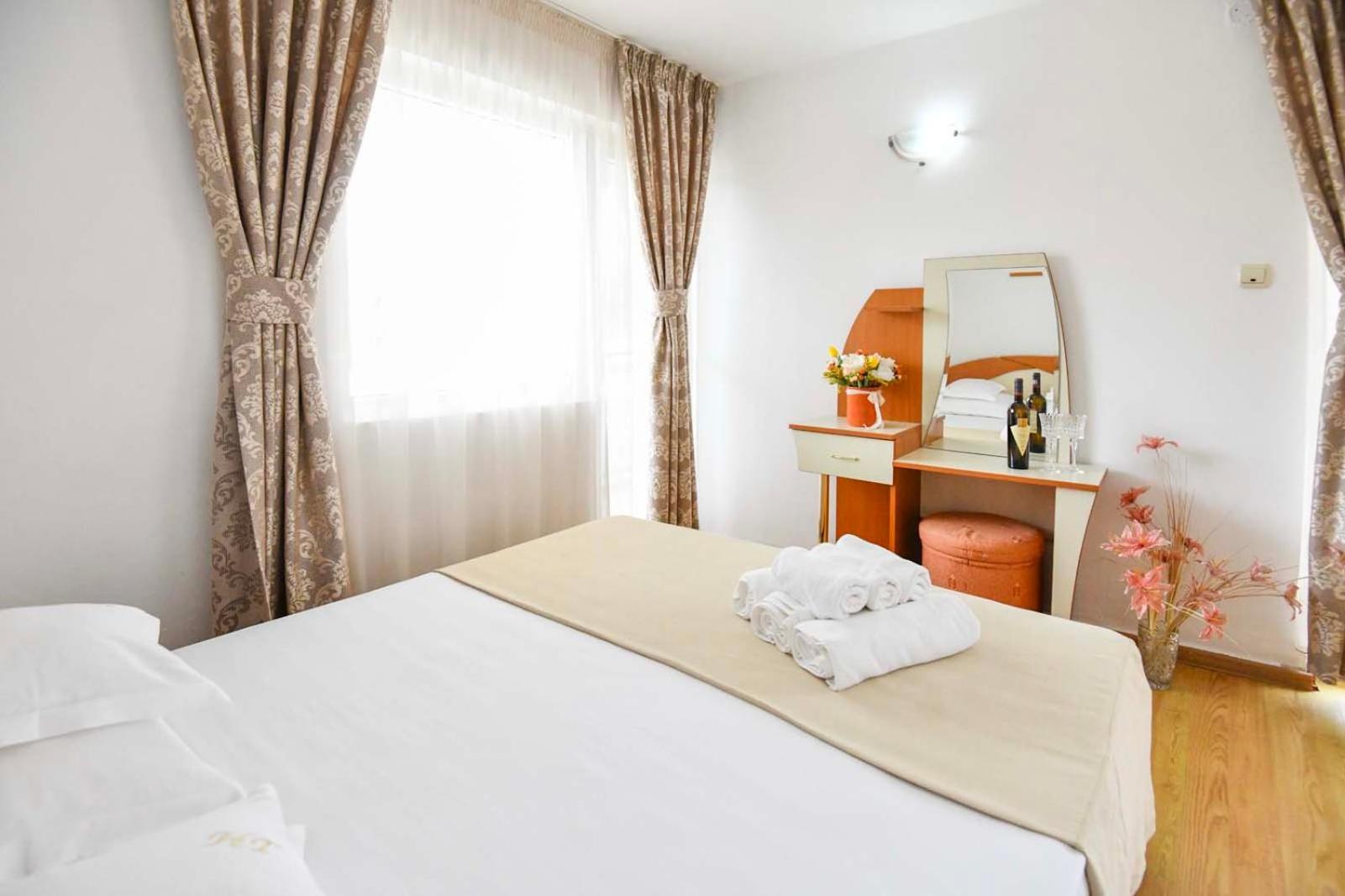 Complex Tismana 3* All Inclusive Jupiter Eksteriør billede