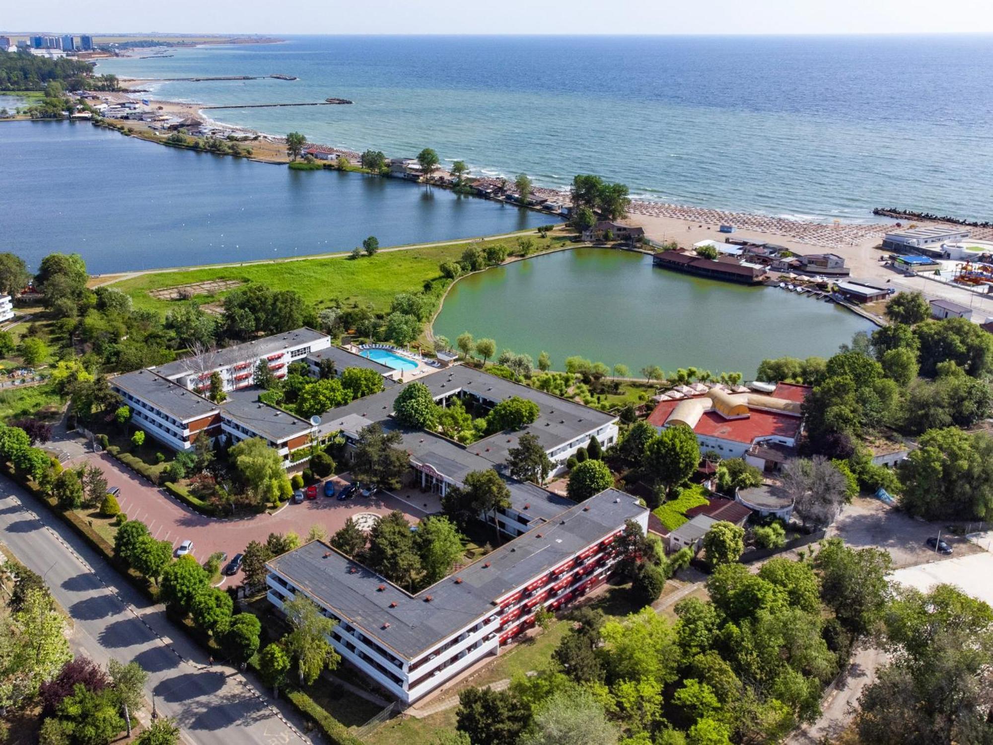 Complex Tismana 3* All Inclusive Jupiter Eksteriør billede